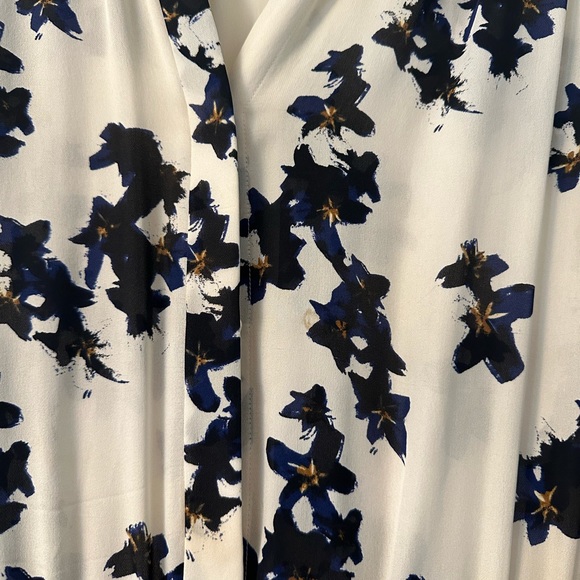 Aritzia- Babaton Cream and Blue Floral Dress, Size Medium - Picture 4 of 5